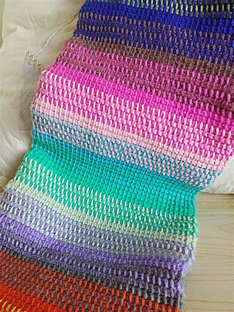 Scarf in Tunisian crochet stitch