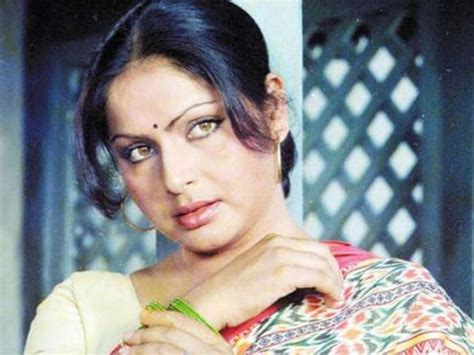 Veteran actress Rakhee Gulzar returns to big screen with Gautam Haldar ...