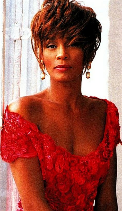 Whitney Houston | Whitney houston, Celebrities, Whitney