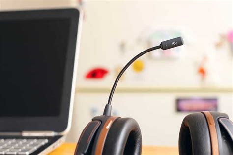 Best Office Bluetooth Headset for Conference Calls - Spacehop