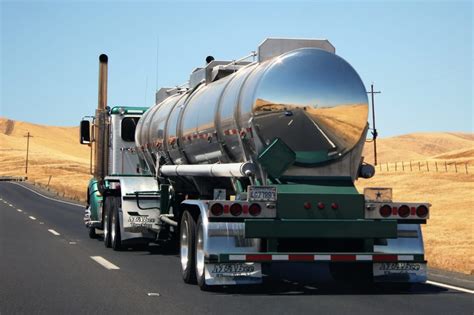 Truck, Road, Highway, Desert, Transport, oil industry, gasoline free image | Peakpx