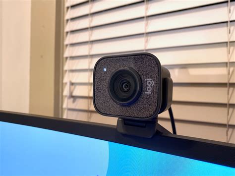 Logitech StreamCam review: Thoughtful features make this a great ...