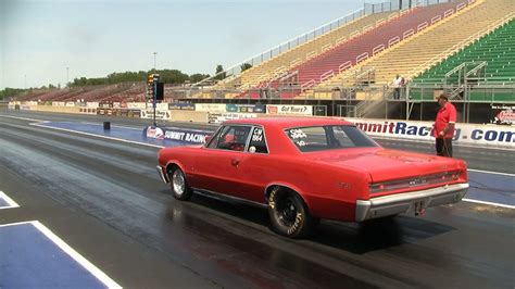 What Is A Bracket Car In Drag Racing? - Metro League