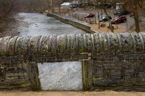 Man drowns in Philadelphia's Wissahickon Creek