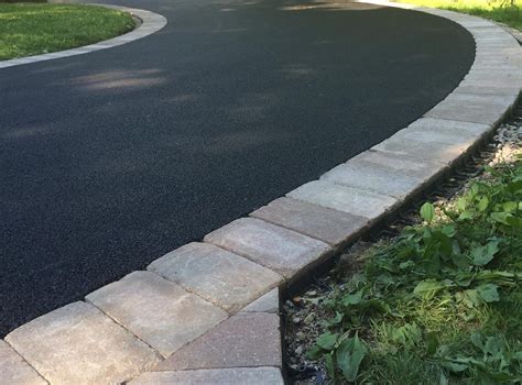 Asphalt driveway with paver border 0564 - JK Company | Hardscaping Company based in Gurnee, Illinois