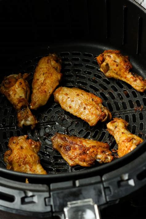 Instant Pot Air Fryer Chicken Wings - Savory Thoughts