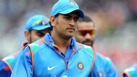 MS Dhoni ICC World T20 8 4K HD Celebrities Wallpapers | HD Wallpapers ...