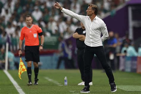 Appointed Hervé Renard as president of the French women's national team and coach on assignment