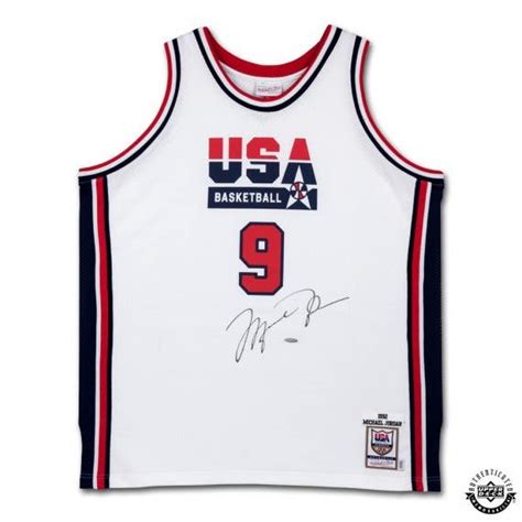 Michael Jordan Autographed 1992 Team USA White Authentic Mitchell & Ness Jersey