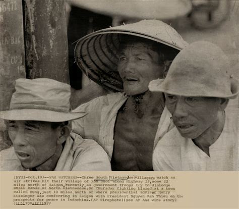 Xóm Suối 1972 - Vietnamese People & Faces During the Vietn… | Flickr