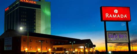 Ramada Topeka Convention Ctr, Topeka - HotelTonight