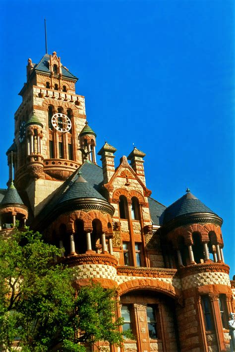 Ellis County Courthouse, Waxahachie | A view of several turr… | Flickr