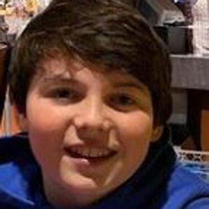 Brady Noon - Age, Family, Bio | Famous Birthdays