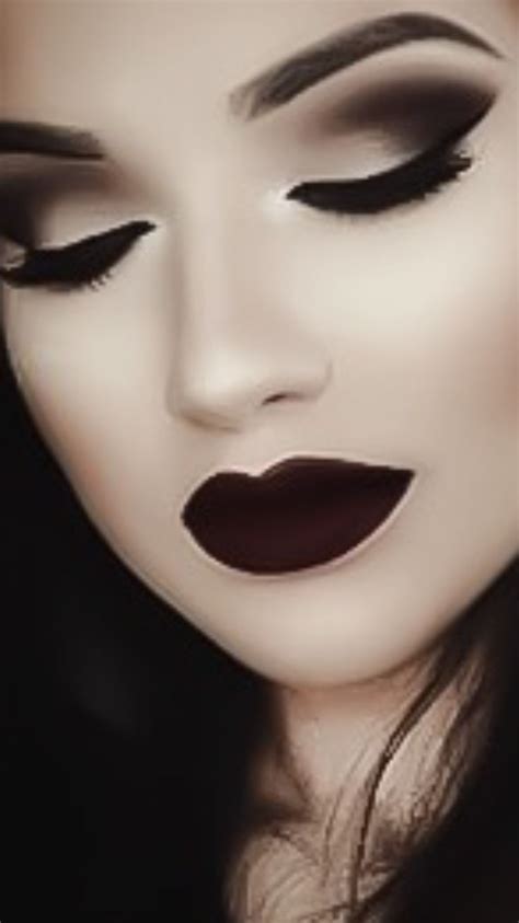 Gothic Makeup Looks - Mugeek Vidalondon