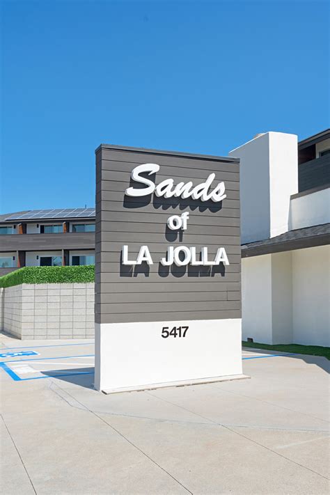 SANDS OF LA JOLLA - Home