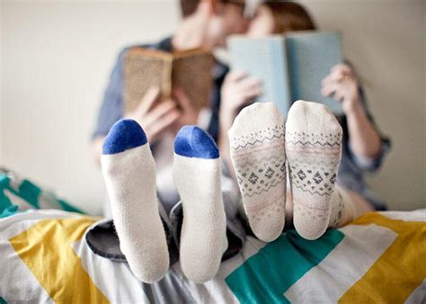 Great Reasons You Should Be Wearing Socks To Bed