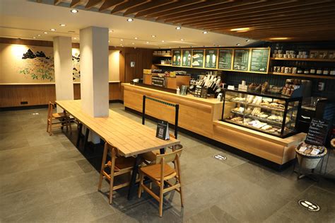 Tata Starbucks arrives in the city of Lucknow, India : Starbucks ...