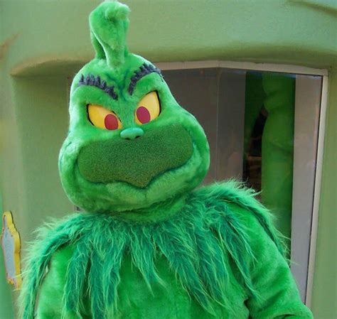 The Grinch Character Tribute Universal Studios Orlando Resort