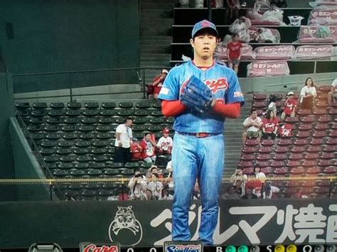 This Japanese Baseball Team Wore Uniforms That Look Like Dad Jeans ...