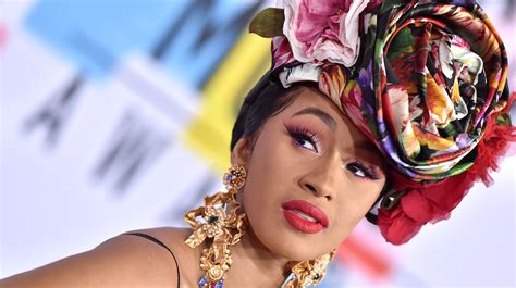 Cardi B Reportedly 'Very Torn' on Getting Back Together With Offset