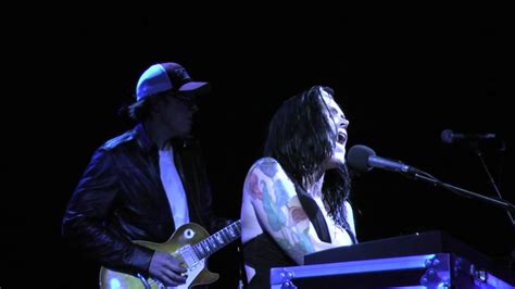 Beth Hart and Joe Bonamassa - I'll Take Care Of You @ Echoplex 9-19-11 ...