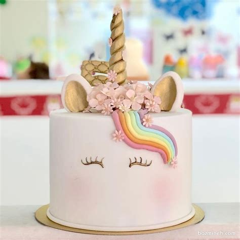 مینی کیک فانتزی جشن تولد دخترونه با تم اسب تک شاخ (یونیکورن) | Birthday cake decorating, Cake ...