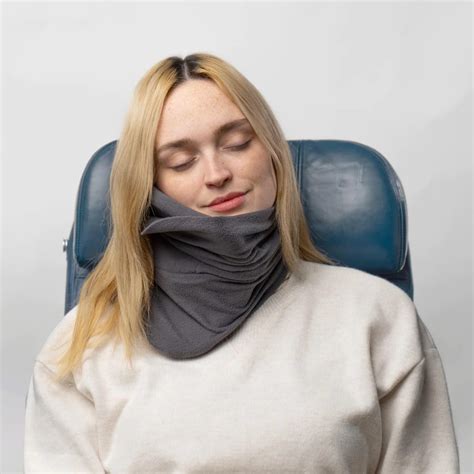 Trtl + Travel Pillow