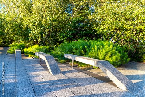 High Line park in New York Stock Photo | Adobe Stock