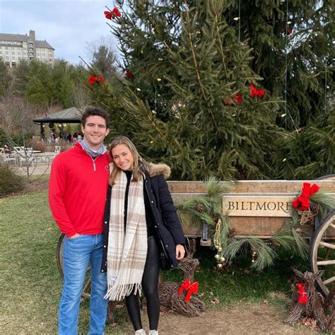 Is Stetson Bennett Married? The Latest Scoop On The Georgia Quarterback ...