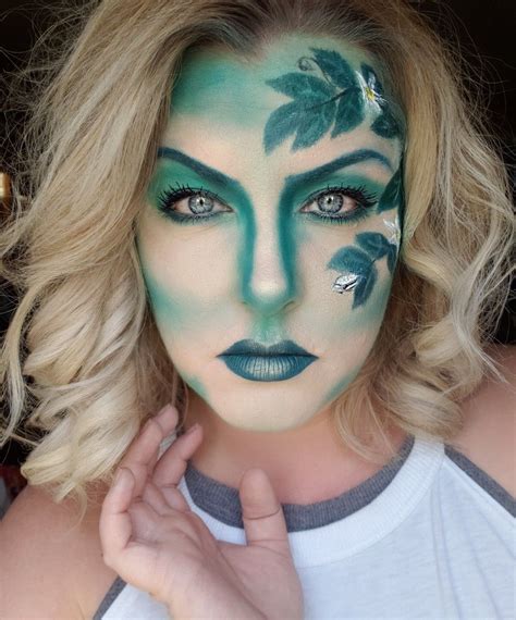 Ivy Halloween Makeup looks Green makeup looks | Green makeup, Halloween ...