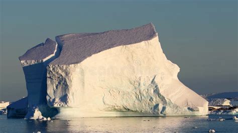 Antarctica, Antarctic Ocean, Icebergs, Drone View, South Pole, Amazing ...