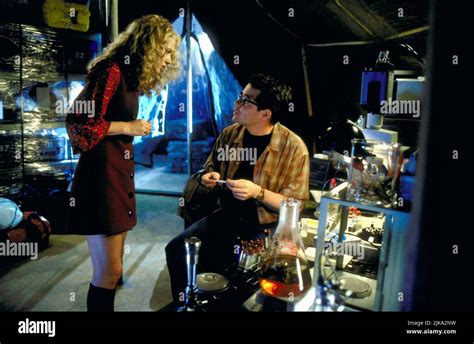 Godzilla 1998 matthew broderick hi-res stock photography and images - Alamy