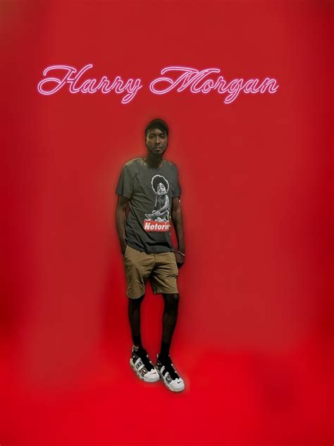 Harry Morgan | Supreme Sneakerhead