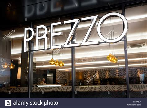 Prezzo Restaurant Stock Photos & Prezzo Restaurant Stock Images - Alamy