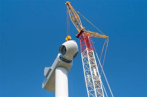 Premium Photo | Wind turbine tower construction