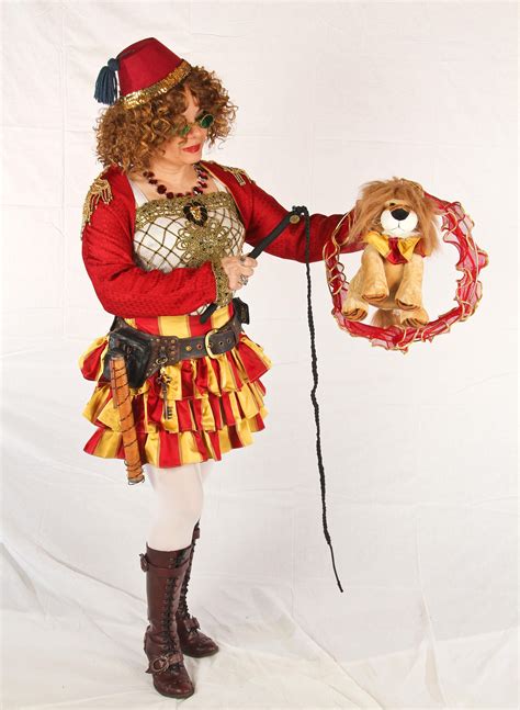 Steampunk Circus - Lion Tamer - inspiration for camp bestival #campbestival Ringmaster Costume ...