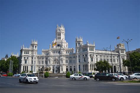 10 Top Tourist Attractions in Madrid (with Photos & Map) - Touropia