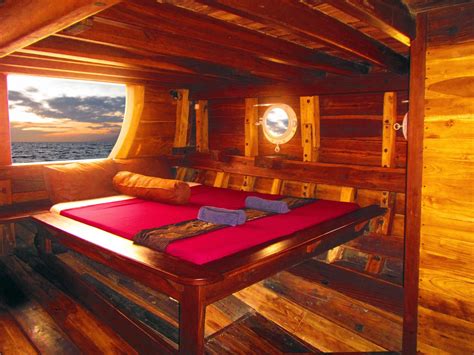 Sailing boat cabin – Cozy Places, Cozy Interior Design Concepts and Decor Ideas in 2020 | Cozy ...