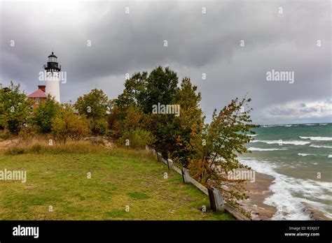 Au Sable Lighthouse in Pictured Rocks National Lakeshore, Michigan, USA ...