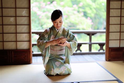 Japanese Tea Ceremony Explained - Tea Ceremony Japan Experiences MAIKOYA