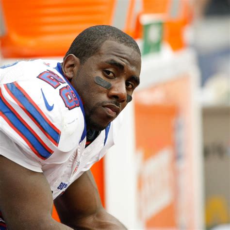 C.J. Spiller Needs More Touches for Bills to Upset Patriots in Week 10 ...