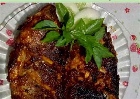 Resep Ikan bakar nila oleh Maria Ulfa Arifin Dvm - Cookpad