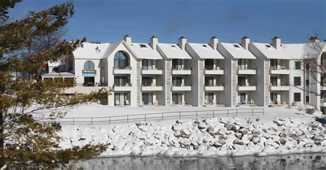 The Edgewater Inn Waterfront Condo-Hotel | Charlevoix, Michigan