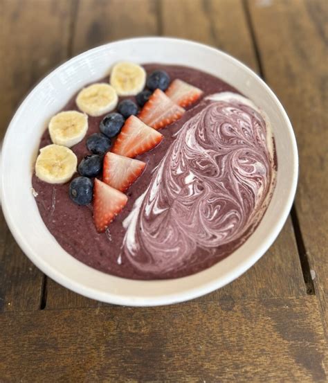 Smoothie Bowl - Bev's Healthy Food