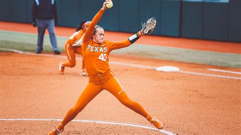 No. 11/13 Texas softball allows one hit in 7-1 win over Texas A&M ...