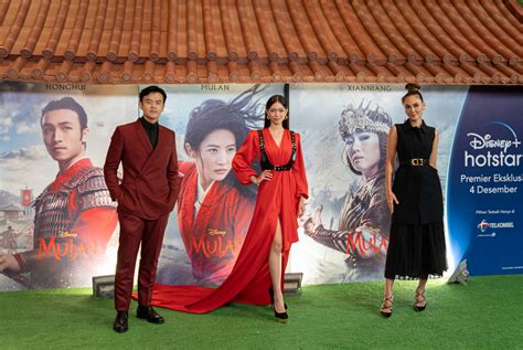 Film Mulan Indonesia - Mulan Cosmopolitan Co Id / Sinopsis film mulan ...