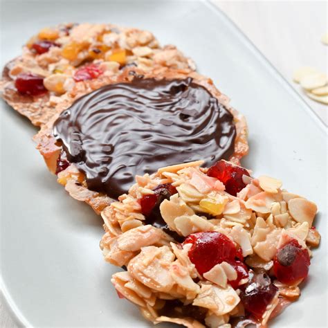 Florentine biscuits recipe - Florentines are the perfect cookie with a mix of sweetness, crunc ...