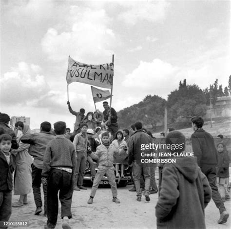 Algerian Independence Day Photos and Premium High Res Pictures - Getty ...