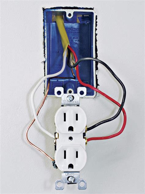 Wiring a Split-Tab Receptacle - Fine Homebuilding