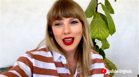 Taylor Swift Says to Embrace the ''Unexpected'' in Moving 'Dear Class of 2020' Speech - E ...